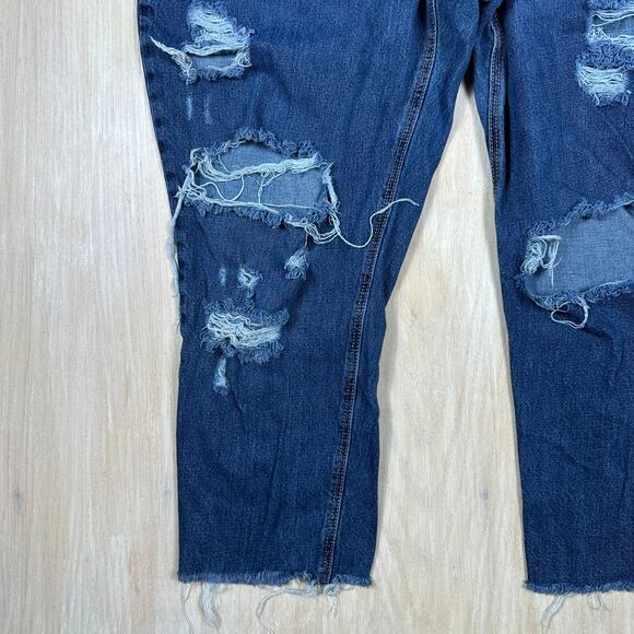 Old Navy High Rise Slouchy Straight Distressed Casual Denim Jeans Plus Size 18 - Picture 4 of 15
